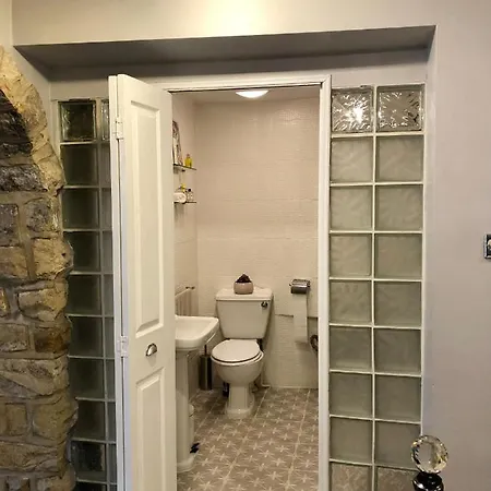 The Old * 纳尔斯伯勒